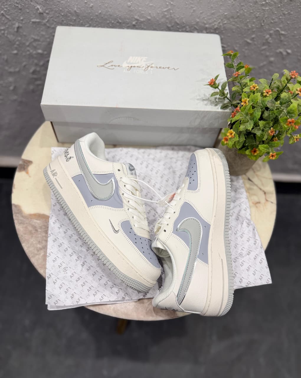 NIKE AIRFORCE ONE FRESH GREY SWOOSH